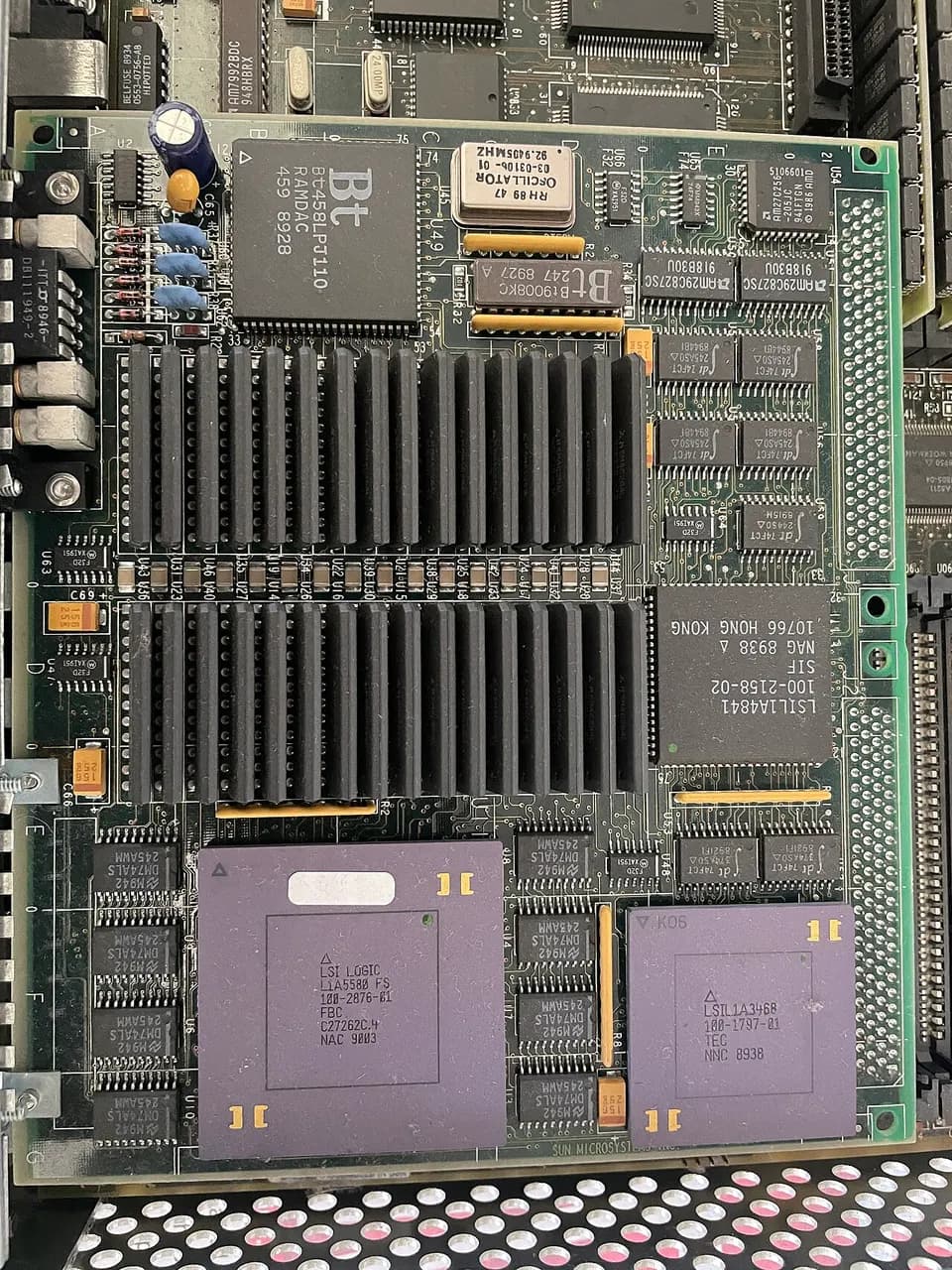 Sun GX version 1 board. Note the two large LSI Logic chips implementing the accelerator.