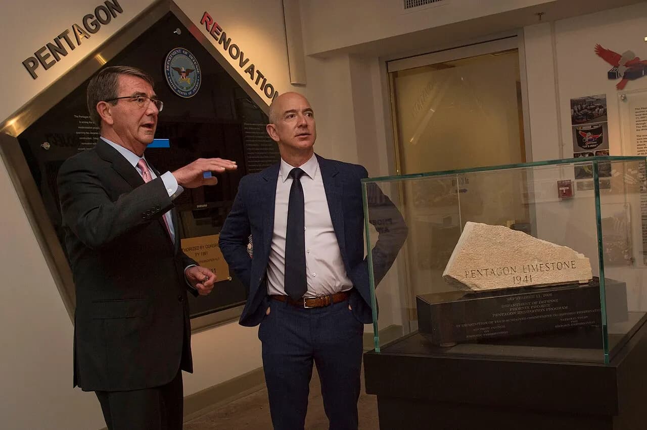 Secretary of Defense Ash Carter meets with Jeff Bezos on May 5, 2016.