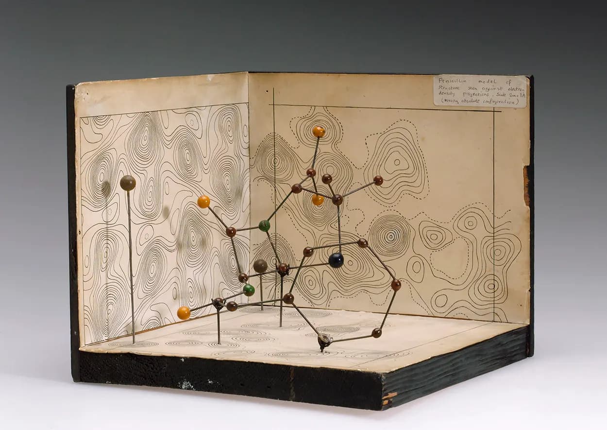 Molecular model of Penicillin by Dorothy Hodgkin, c.1945. Front three quarter. Graduated grey background.