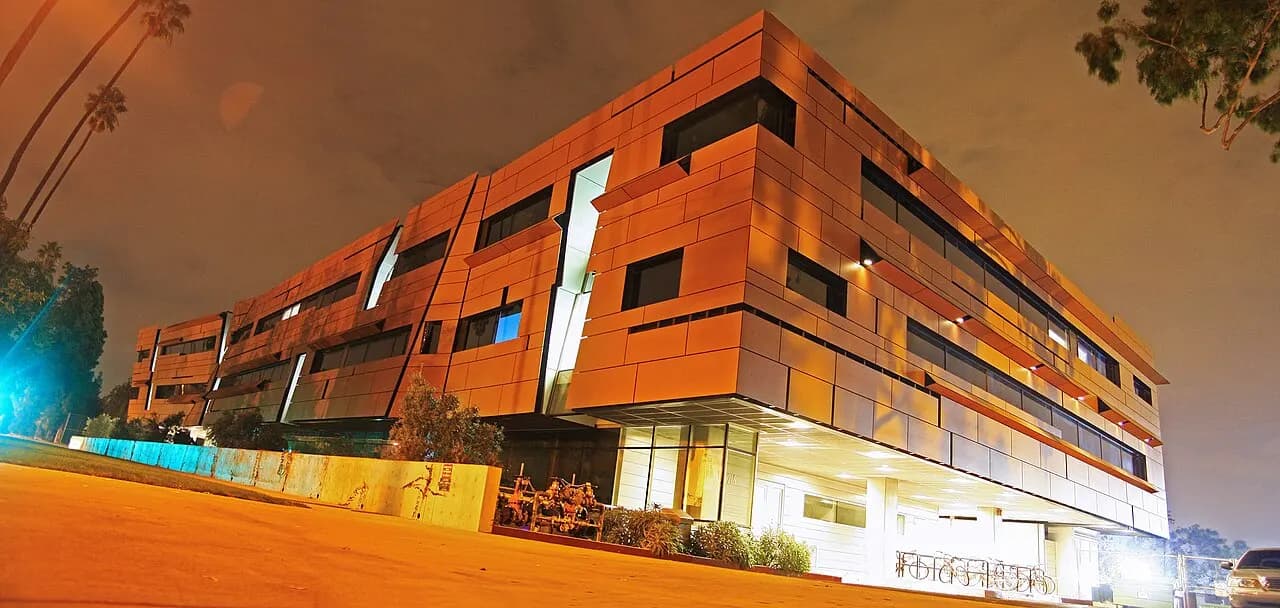 Caltech's Newest Shining Star: The Cahill Center for Astronomy and Astrophysics